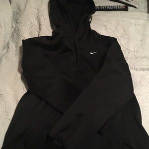 Nike pullover hoodie.